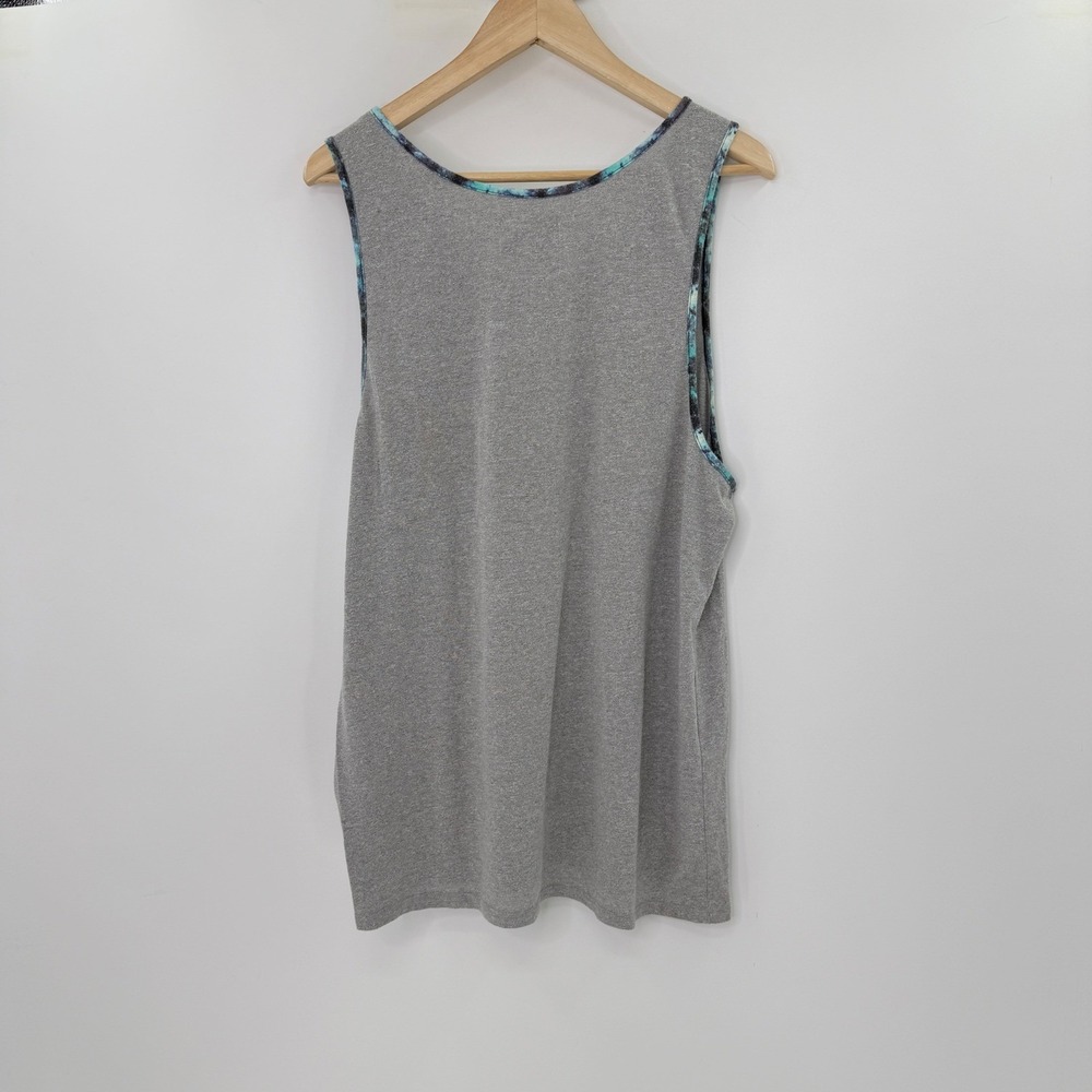On The Byas Mens Heather Grey Galaxy Print Pocket Tank Top Large Space Trim - Picture 2 of 8